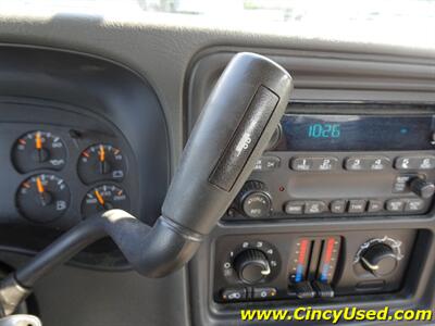 2005 GMC Sierra 2500HD Work Truck - Photo 17 - Cincinnati, OH 45255