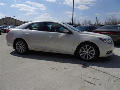 2013 Chevrolet Malibu LT  2.5L I4 FWD - Photo 4 - Cincinnati, OH 45255