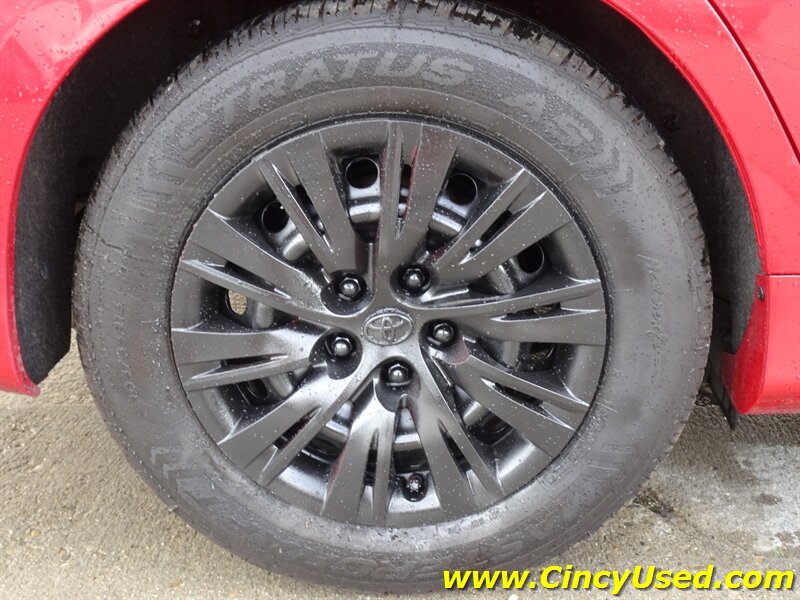 2012 Toyota Camry L - Photo 30 - Cincinnati, OH 45255