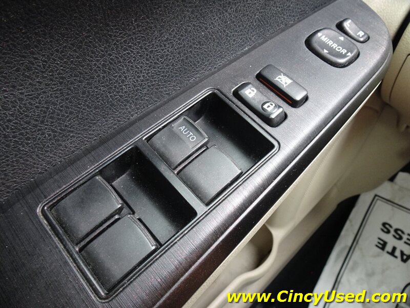 2012 Toyota Camry L - Photo 24 - Cincinnati, OH 45255