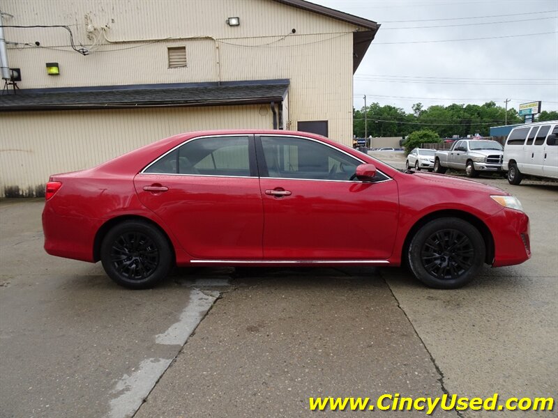 2012 Toyota Camry L - Photo 6 - Cincinnati, OH 45255