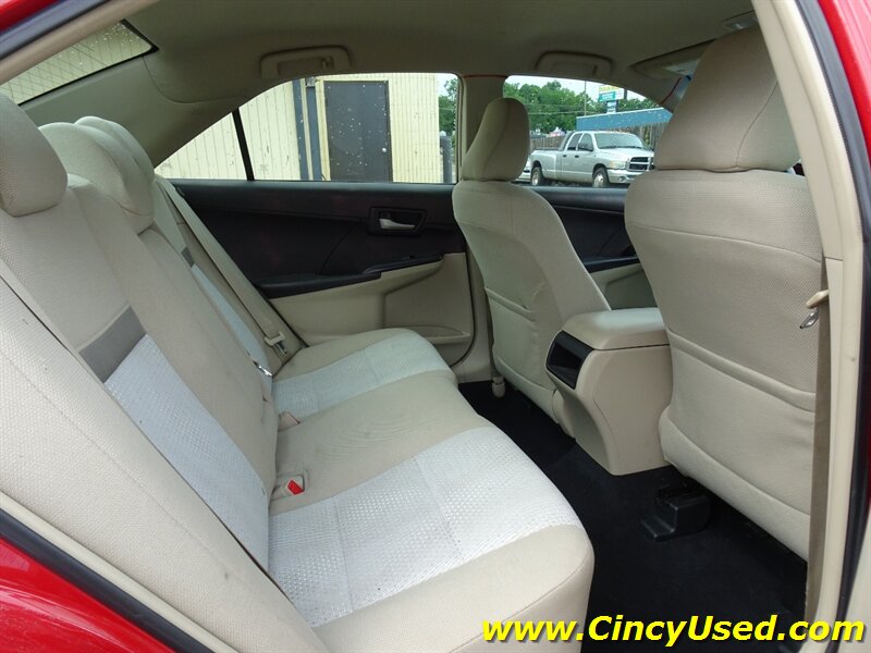 2012 Toyota Camry L - Photo 15 - Cincinnati, OH 45255