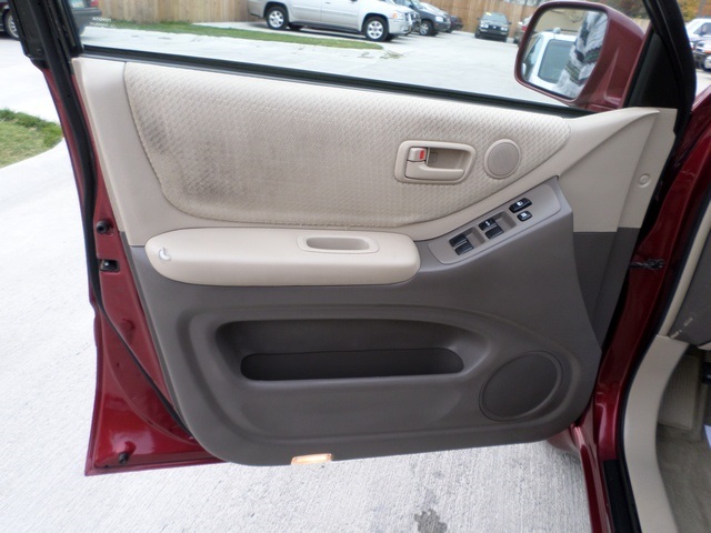 2004 Toyota Highlander - Photo 22 - Cincinnati, OH 45255