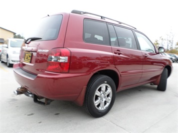 2004 Toyota Highlander   - Photo 13 - Cincinnati, OH 45255