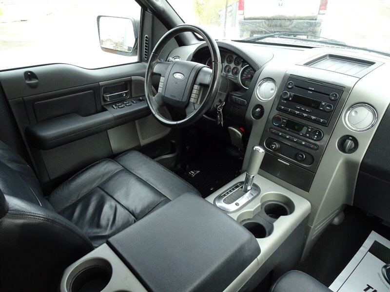 2006 Ford F-150 FX4  V8 4X4 - Photo 9 - Cincinnati, OH 45255