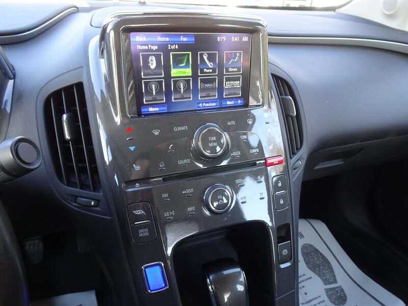 2013 Chevrolet Volt Premium Range-Extended Electric FWD - Photo 14 - Cincinnati, OH 45255