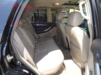 2004 Toyota 4Runner Limited   - Photo 15 - Cincinnati, OH 45255