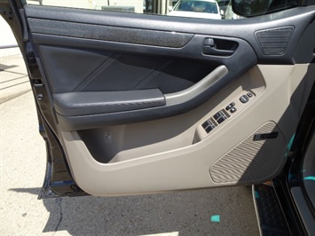 2004 Toyota 4Runner Limited   - Photo 22 - Cincinnati, OH 45255