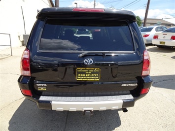 2004 Toyota 4Runner Limited   - Photo 5 - Cincinnati, OH 45255