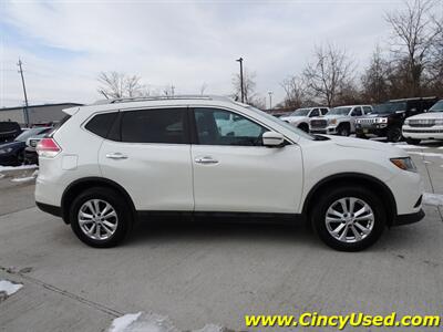 2016 Nissan Rogue SV   - Photo 4 - Cincinnati, OH 45255