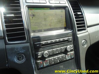 2010 Ford Taurus SHO  3.5L Twin Turbo V6 AWD - Photo 18 - Cincinnati, OH 45255