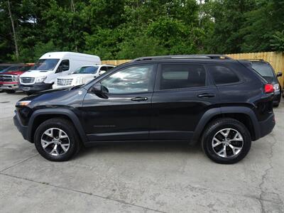 2015 Jeep Cherokee Trailhawk  3.2L V6 4X4 - Photo 4 - Cincinnati, OH 45255