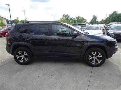 2015 Jeep Cherokee Trailhawk  3.2L V6 4X4 - Photo 5 - Cincinnati, OH 45255