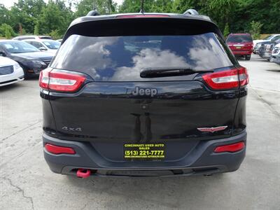 2015 Jeep Cherokee Trailhawk  3.2L V6 4X4 - Photo 7 - Cincinnati, OH 45255