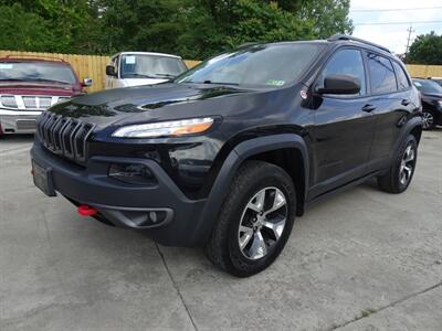 2015 Jeep Cherokee Trailhawk  3.2L V6 4X4 - Photo 3 - Cincinnati, OH 45255