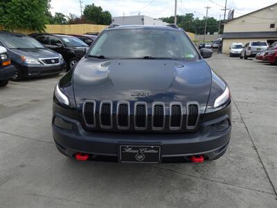 2015 Jeep Cherokee Trailhawk  3.2L V6 4X4 - Photo 2 - Cincinnati, OH 45255