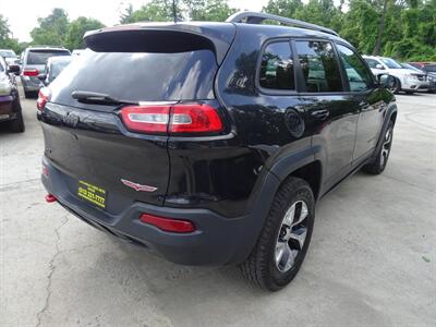 2015 Jeep Cherokee Trailhawk  3.2L V6 4X4 - Photo 6 - Cincinnati, OH 45255