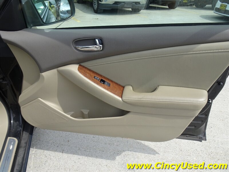 2009 Nissan Altima 2.5 - Photo 30 - Cincinnati, OH 45255
