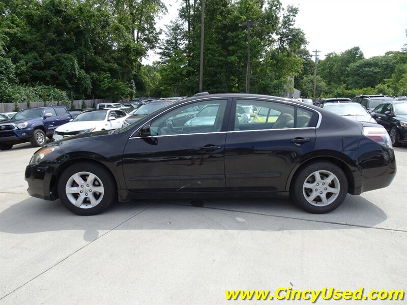 2009 Nissan Altima 2.5 - Photo 7 - Cincinnati, OH 45255