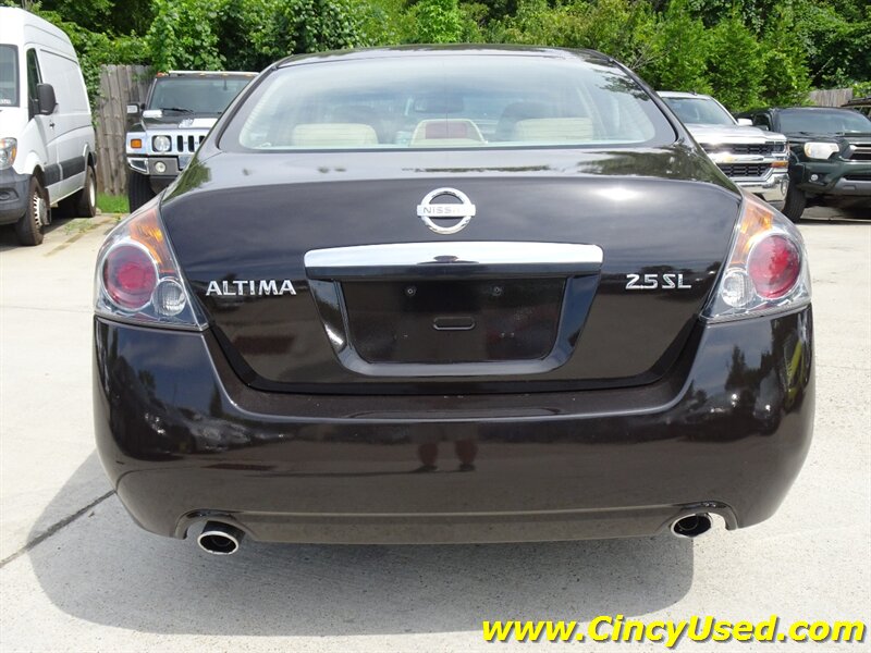 2009 Nissan Altima 2.5 - Photo 9 - Cincinnati, OH 45255