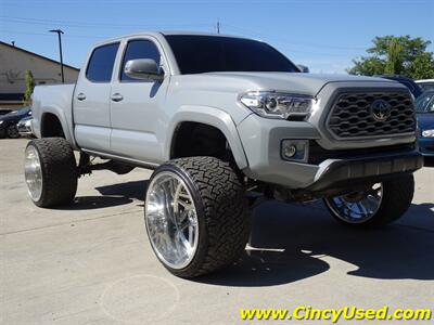 2019 Toyota Tacoma TRD Off-Road   - Photo 5 - Cincinnati, OH 45255