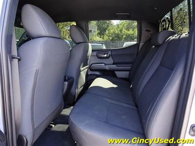 2019 Toyota Tacoma TRD Off-Road   - Photo 15 - Cincinnati, OH 45255