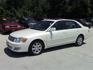 2000 Toyota Avalon XLS   - Photo 3 - Cincinnati, OH 45255