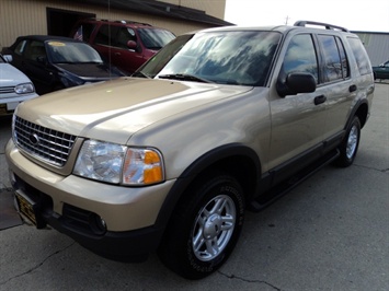 2003 Ford Explorer XLT   - Photo 3 - Cincinnati, OH 45255