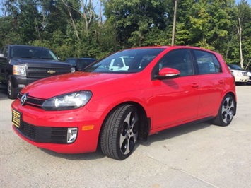 2012 Volkswagen GTI   - Photo 11 - Cincinnati, OH 45255