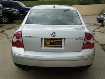 2003 Volkswagen Passat W8   - Photo 5 - Cincinnati, OH 45255