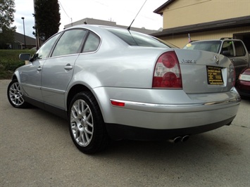 2003 Volkswagen Passat W8   - Photo 12 - Cincinnati, OH 45255