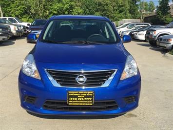 2012 Nissan Versa 1.6 S   - Photo 2 - Cincinnati, OH 45255