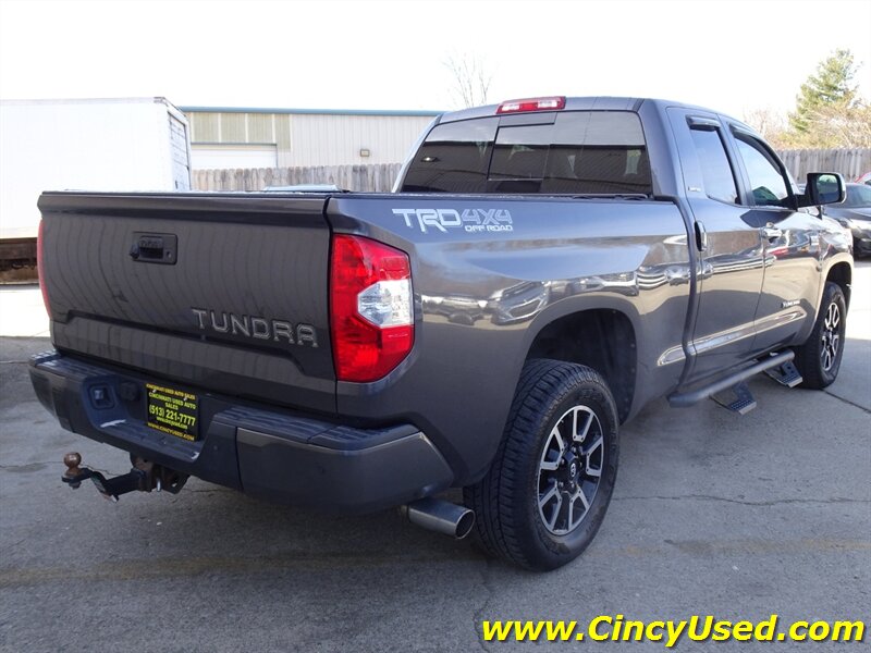 2016 Toyota Tundra Limited photo 3