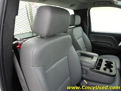 2015 Chevrolet Silverado 3500 Work Truck   - Photo 23 - Cincinnati, OH 45255