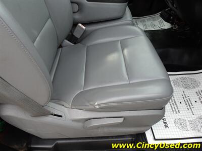 2015 Chevrolet Silverado 3500 Work Truck   - Photo 20 - Cincinnati, OH 45255