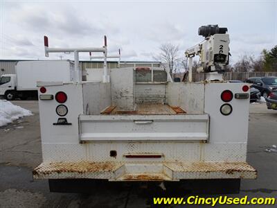 2015 Chevrolet Silverado 3500 Work Truck   - Photo 7 - Cincinnati, OH 45255