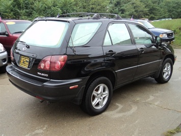 1999 Lexus RX 300   - Photo 6 - Cincinnati, OH 45255