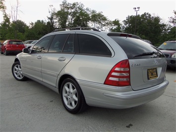 2003 Mercedes-Benz C Class C240   - Photo 12 - Cincinnati, OH 45255