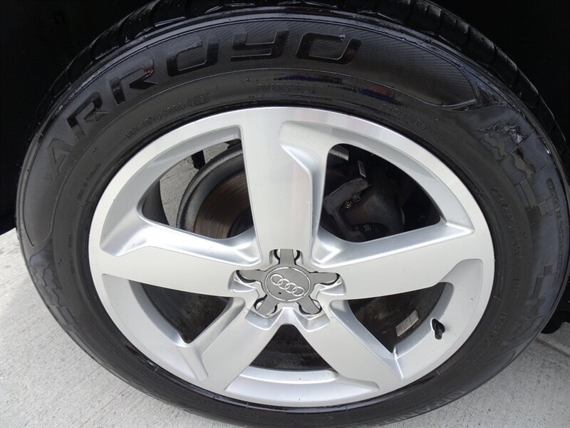 2010 Audi Q5 3.2 quattro Premium - Photo 31 - Cincinnati, OH 45255