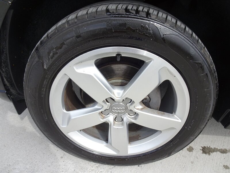 2010 Audi Q5 3.2 quattro Premium - Photo 30 - Cincinnati, OH 45255