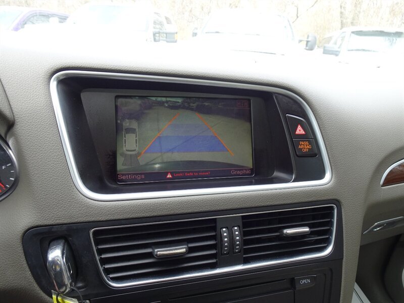 2010 Audi Q5 3.2 quattro Premium - Photo 20 - Cincinnati, OH 45255