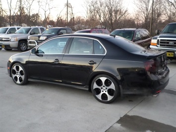 2006 Volkswagen Jetta GLI   - Photo 4 - Cincinnati, OH 45255