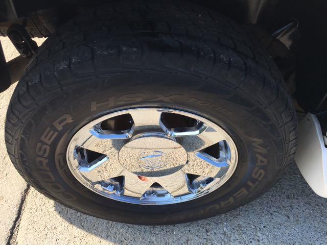 2003 Cadillac Escalade - Photo 31 - Cincinnati, OH 45255