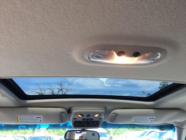 2003 Cadillac Escalade - Photo 27 - Cincinnati, OH 45255