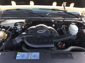 2003 Cadillac Escalade - Photo 33 - Cincinnati, OH 45255