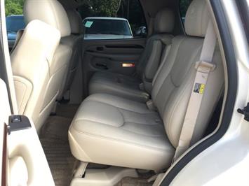 2003 Cadillac Escalade - Photo 15 - Cincinnati, OH 45255