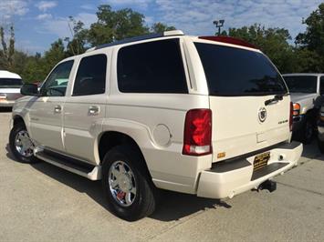 2003 Cadillac Escalade - Photo 13 - Cincinnati, OH 45255