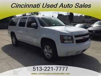 2008 Chevrolet Suburban LT 1500 - Photo 1 - Cincinnati, OH 45255