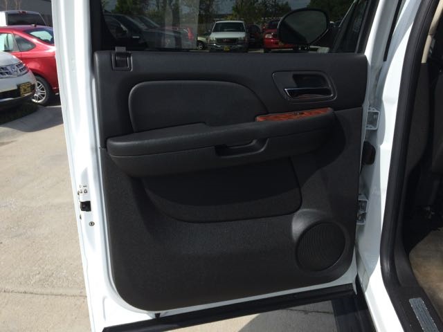 2008 Chevrolet Suburban LT 1500 - Photo 26 - Cincinnati, OH 45255