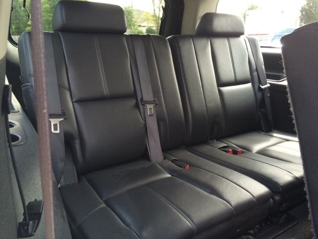 2008 Chevrolet Suburban LT 1500 - Photo 10 - Cincinnati, OH 45255
